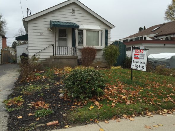 Birch Cliff bungalow